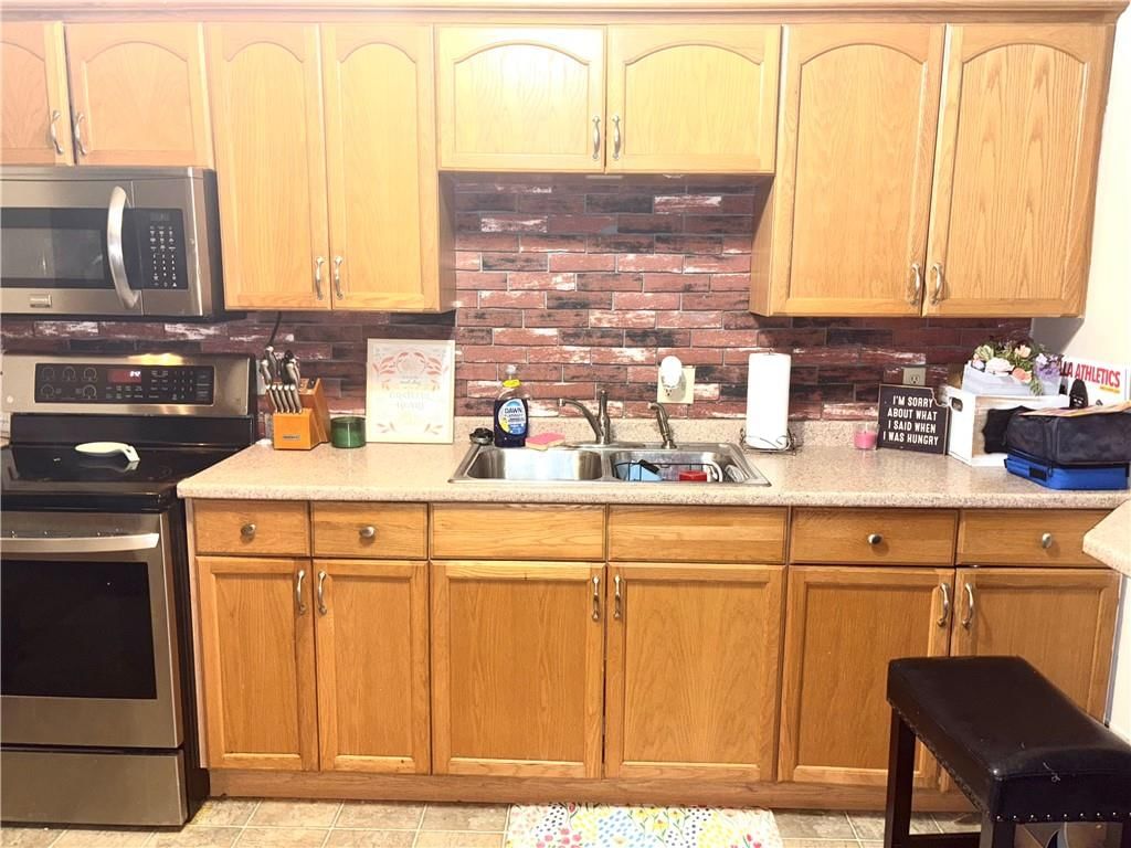 210 N 4th Street — photo 17