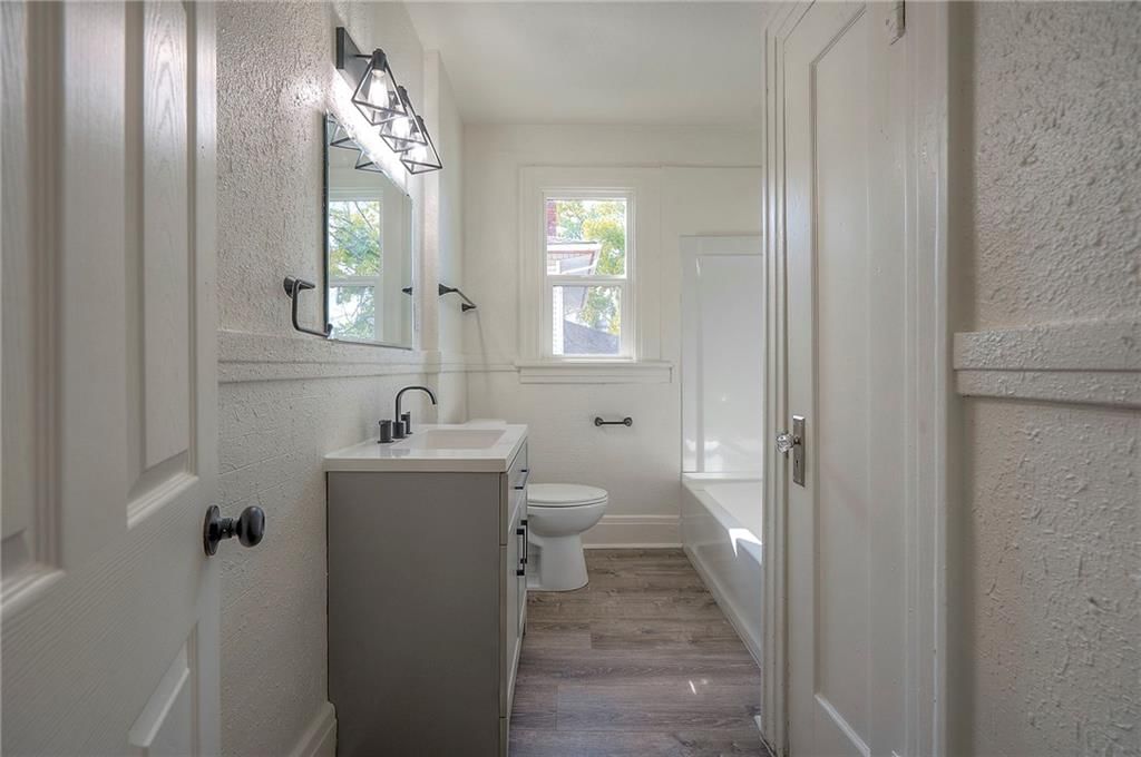 1814 Walker Avenue — photo 20