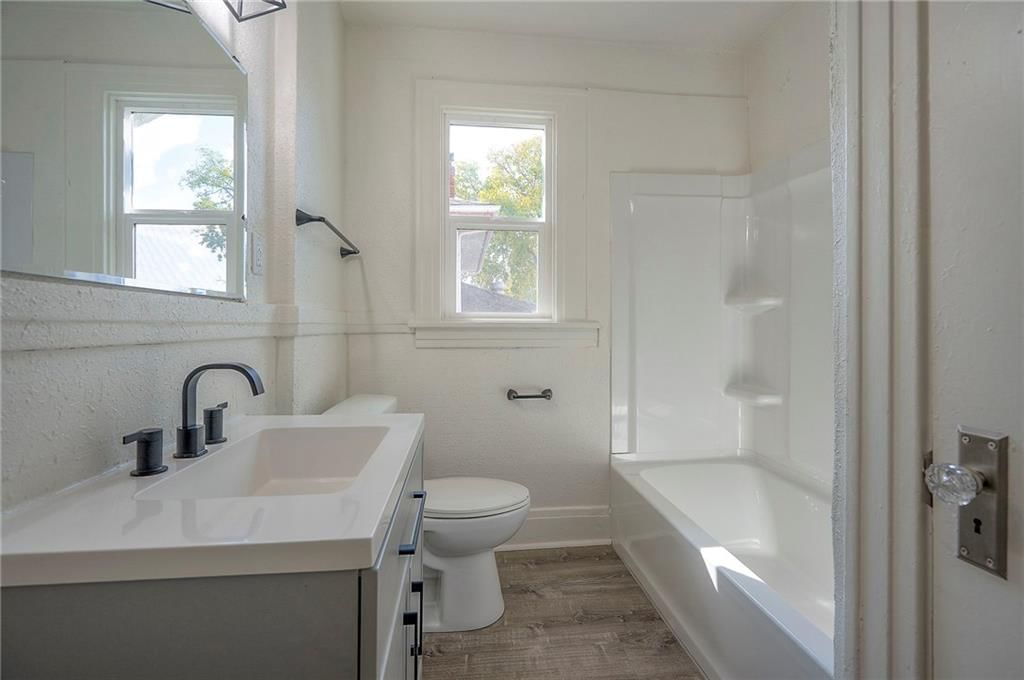 1814 Walker Avenue — photo 21