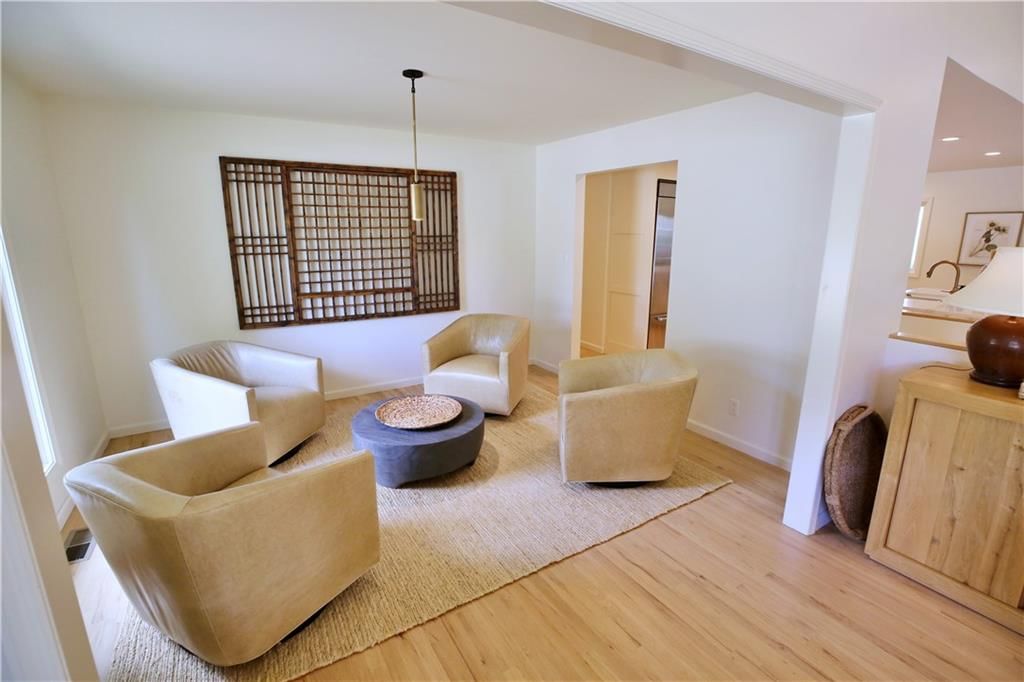 605 W Quincy Street — photo 26