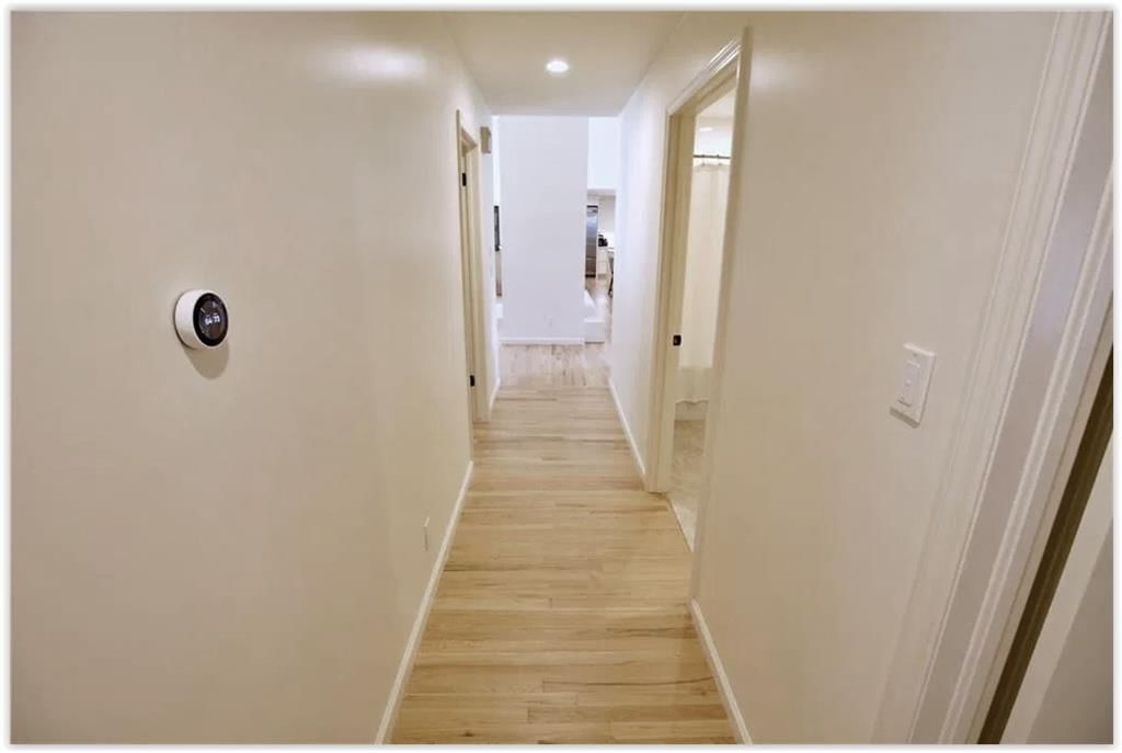 605 W Quincy Street — photo 28