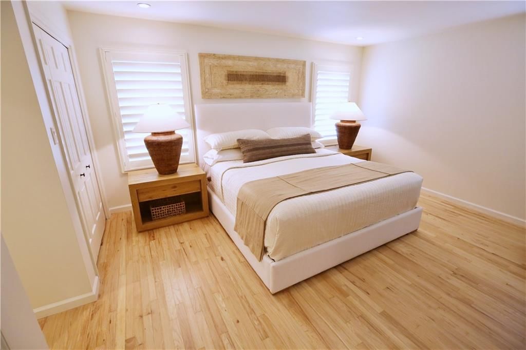 605 W Quincy Street — photo 29