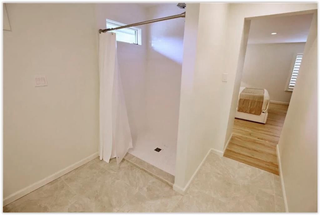 605 W Quincy Street — photo 35