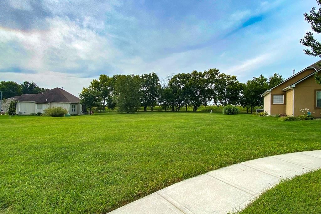 303 Crestview Court — photo 4