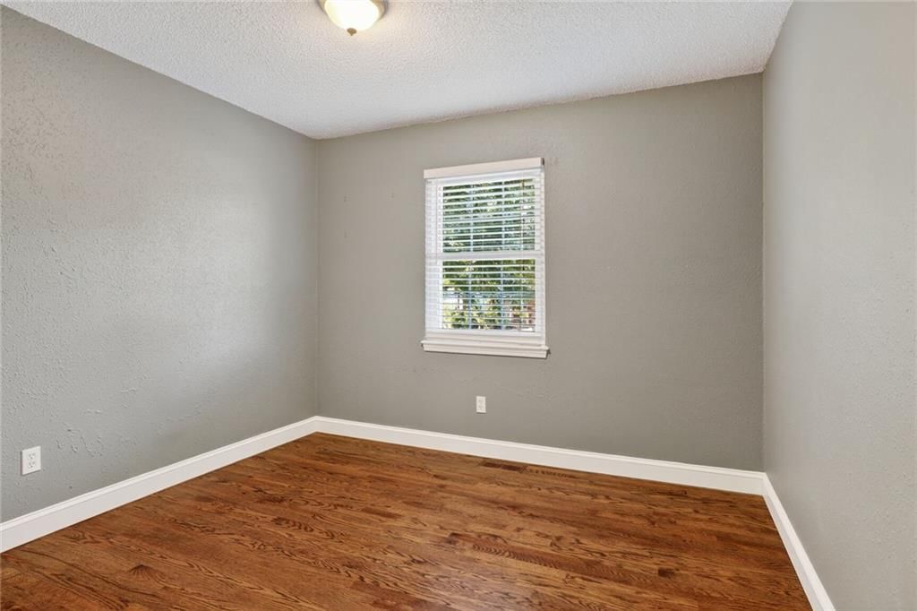 1802 SE 3rd Terrace — photo 11