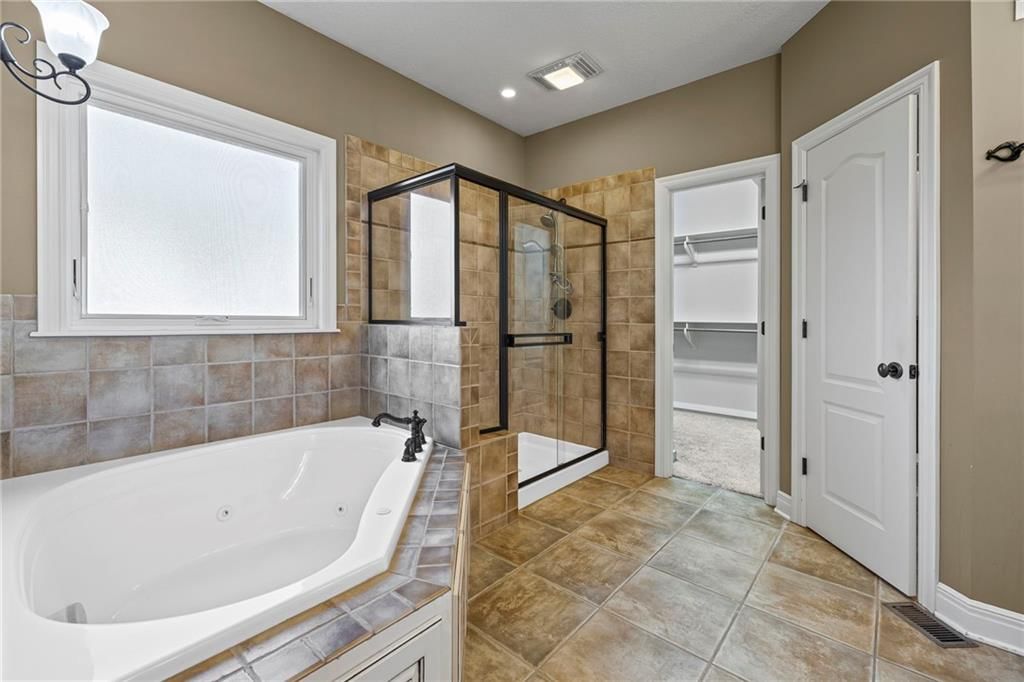 4308 SE CANTER Drive — photo 28