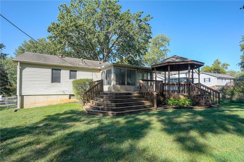 8931 Knox Lane — photo 28