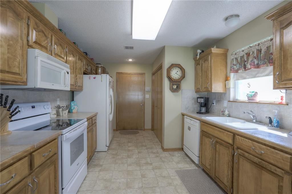 5410 S Coachman Avenue — photo 14