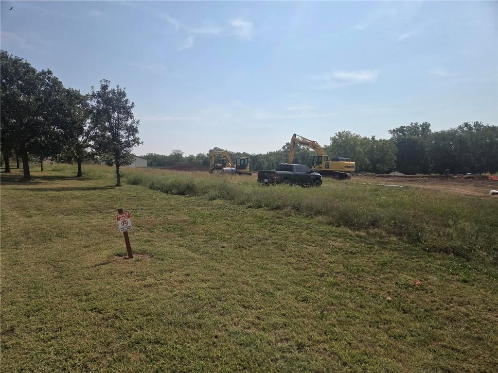 Lot 2 W 287th Terrace — photo 4