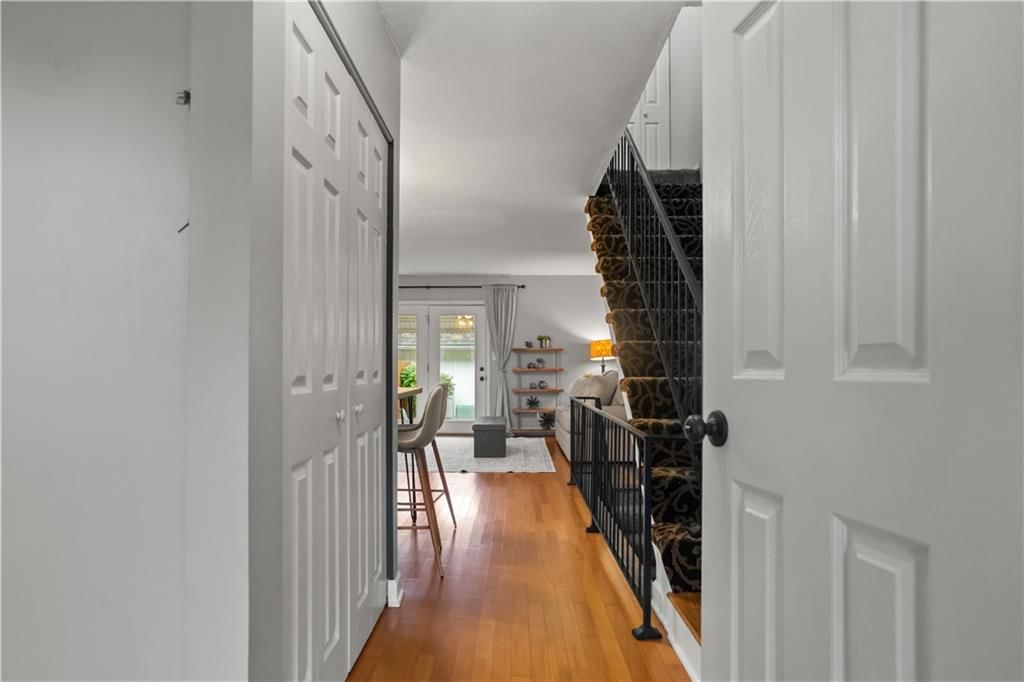 9505 Perry Lane — photo 23
