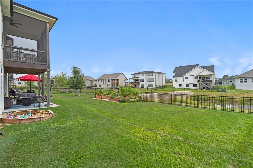 5857 Belmont Drive — photo 36