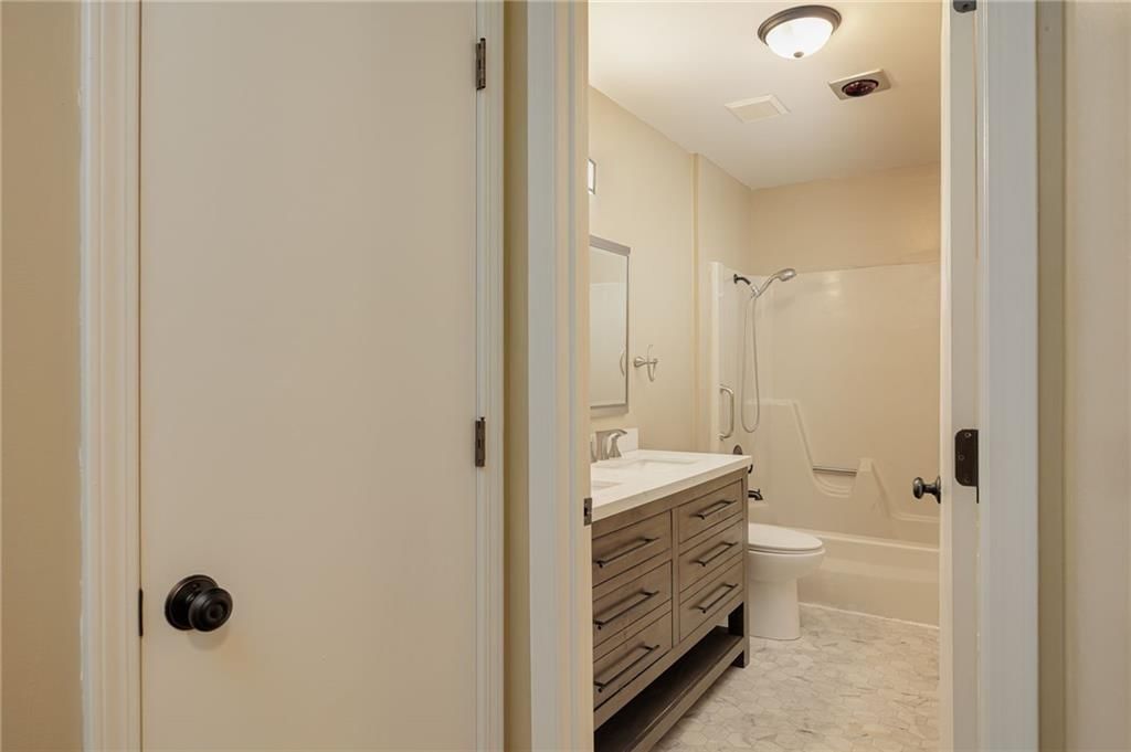 4329 Stonecrest Drive — photo 14