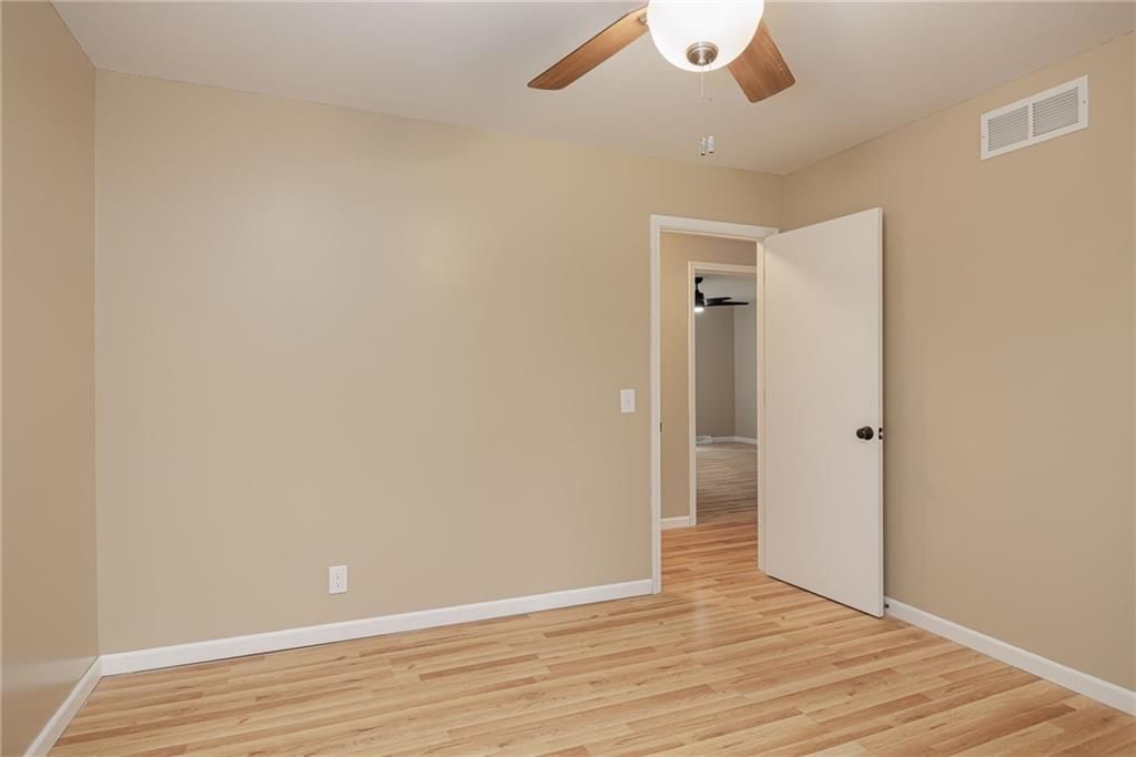 4329 Stonecrest Drive — photo 17