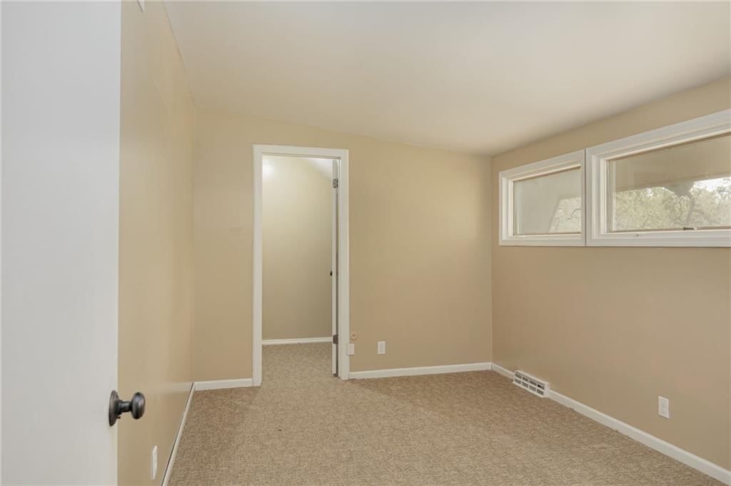 4329 Stonecrest Drive — photo 32