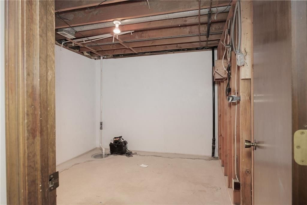 4329 Stonecrest Drive — photo 38