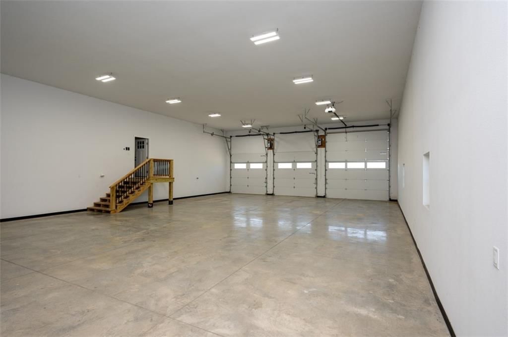 5900 SW Valencia Road — photo 9