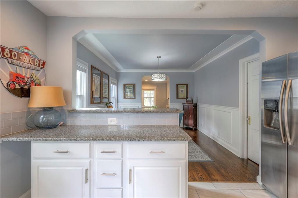 7615 OAK Street — photo 17