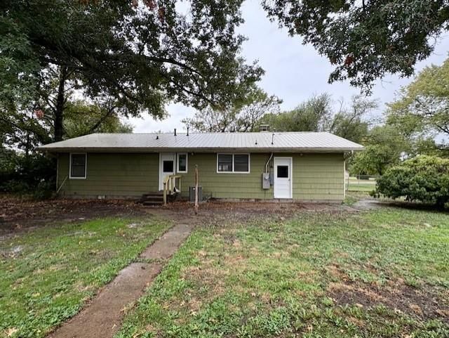 704 S 35th Street — photo 16