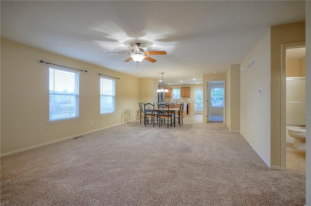 1069 SW Arborway Drive — photo 6