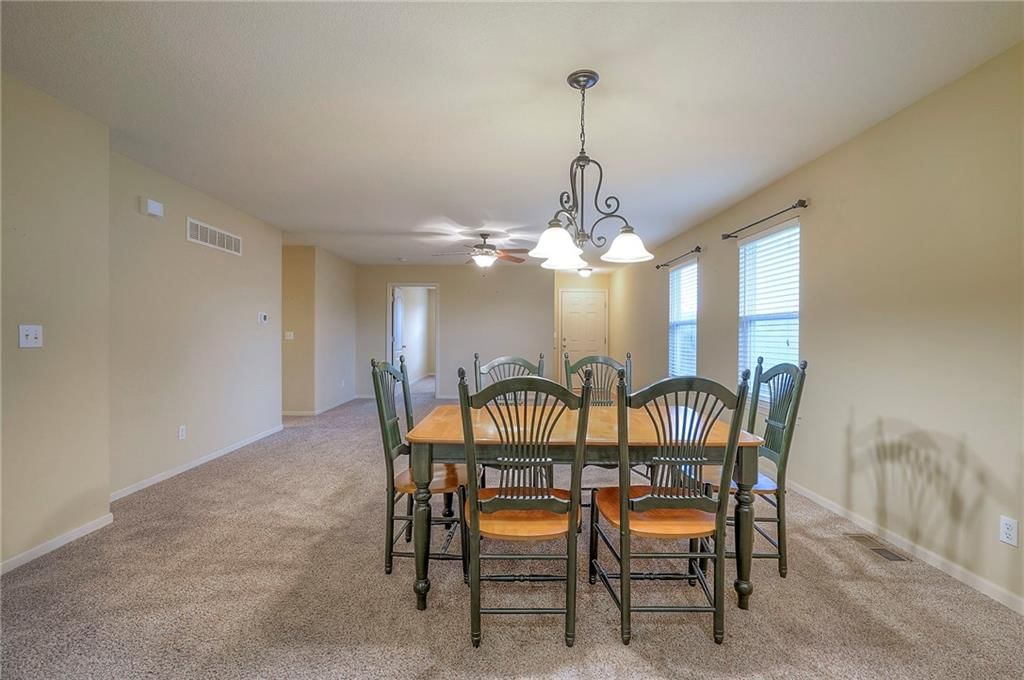 1069 SW Arborway Drive — photo 7