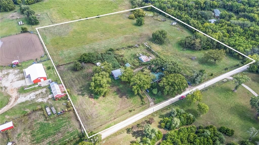 29655 Pleasant Valley Road — photo 39