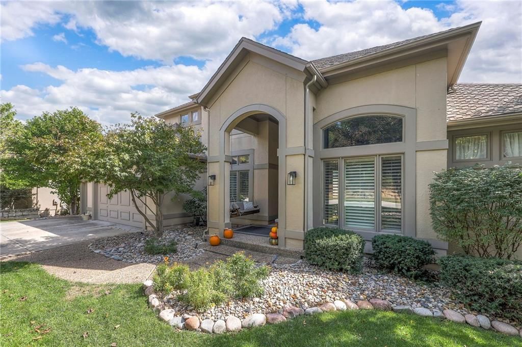 26455 W 110th Street — photo 3
