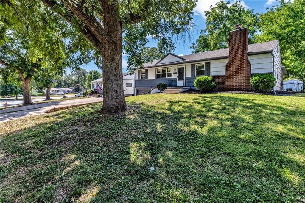 3724 S Osage Street — photo 3