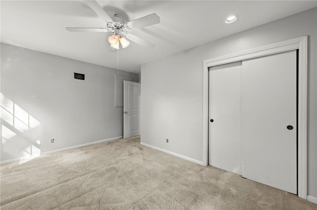 10713 W 98th Terrace — photo 21