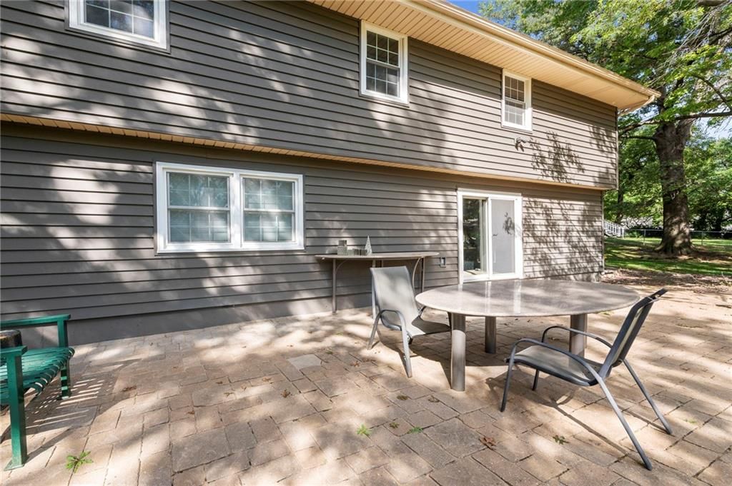 10713 W 98th Terrace — photo 34