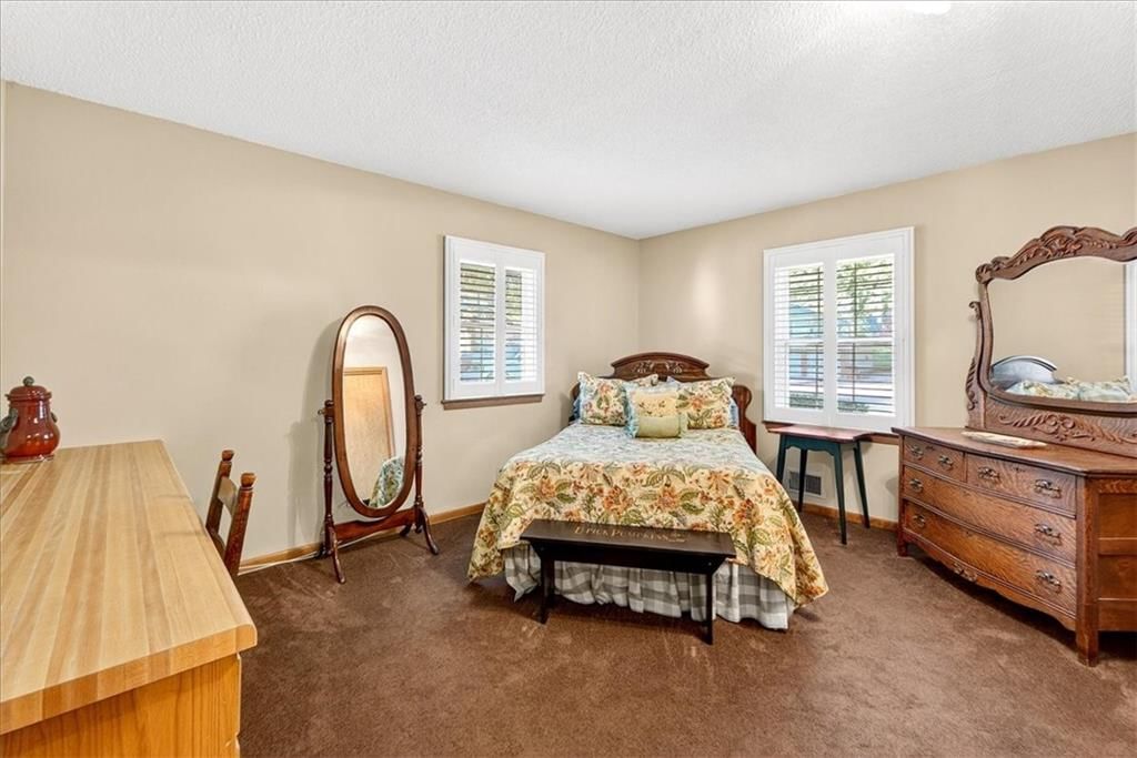 807 NE Balboa Street — photo 22