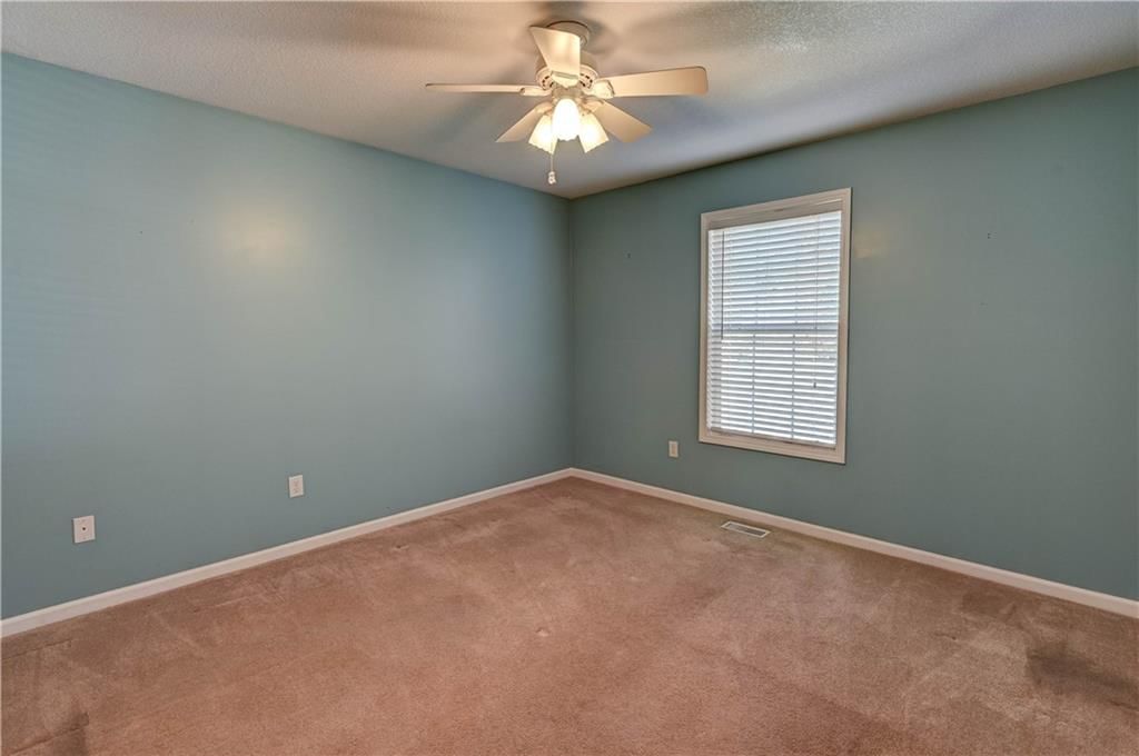 1203 Lakeview Drive — photo 29