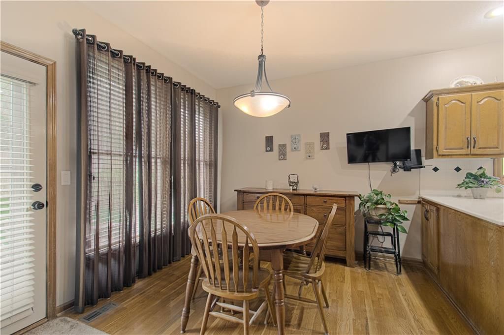 7611 NW 74th Street — photo 11