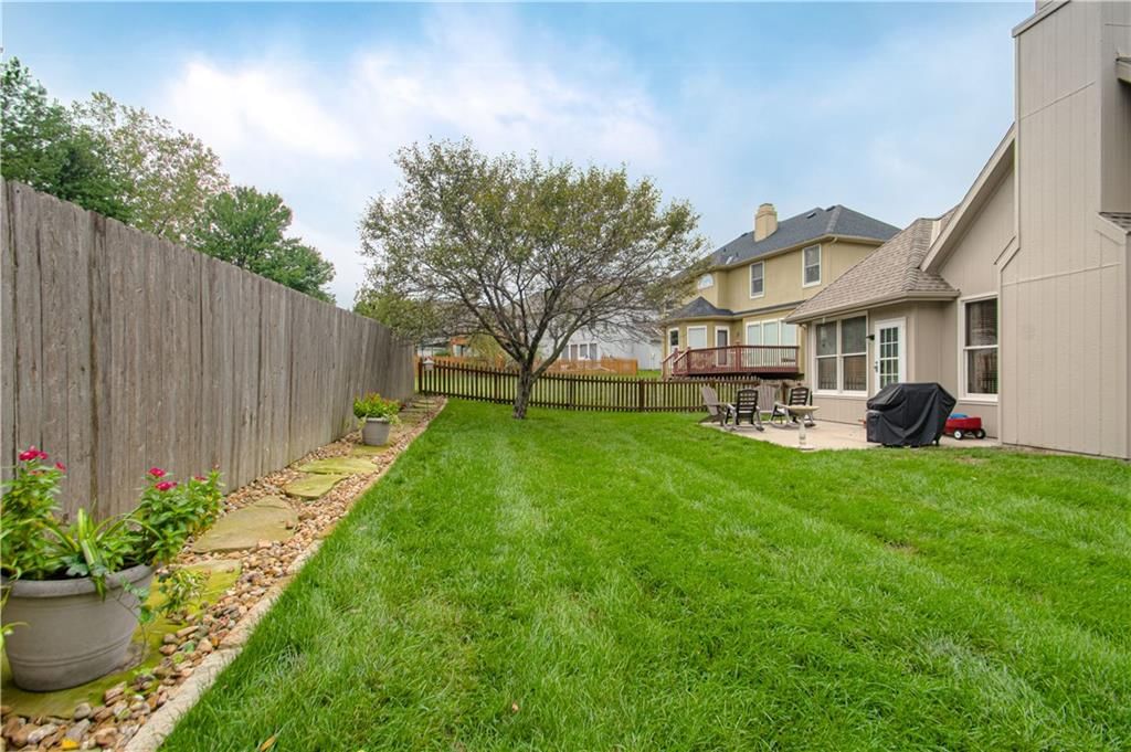 7611 NW 74th Street — photo 34
