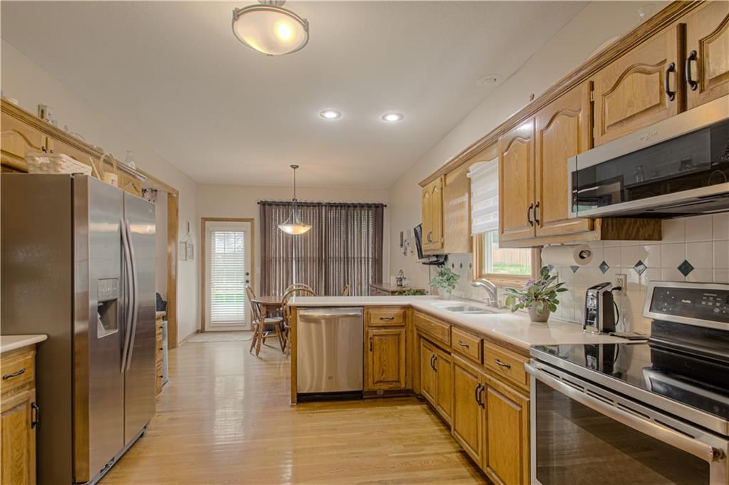 7611 NW 74th Street — photo 9