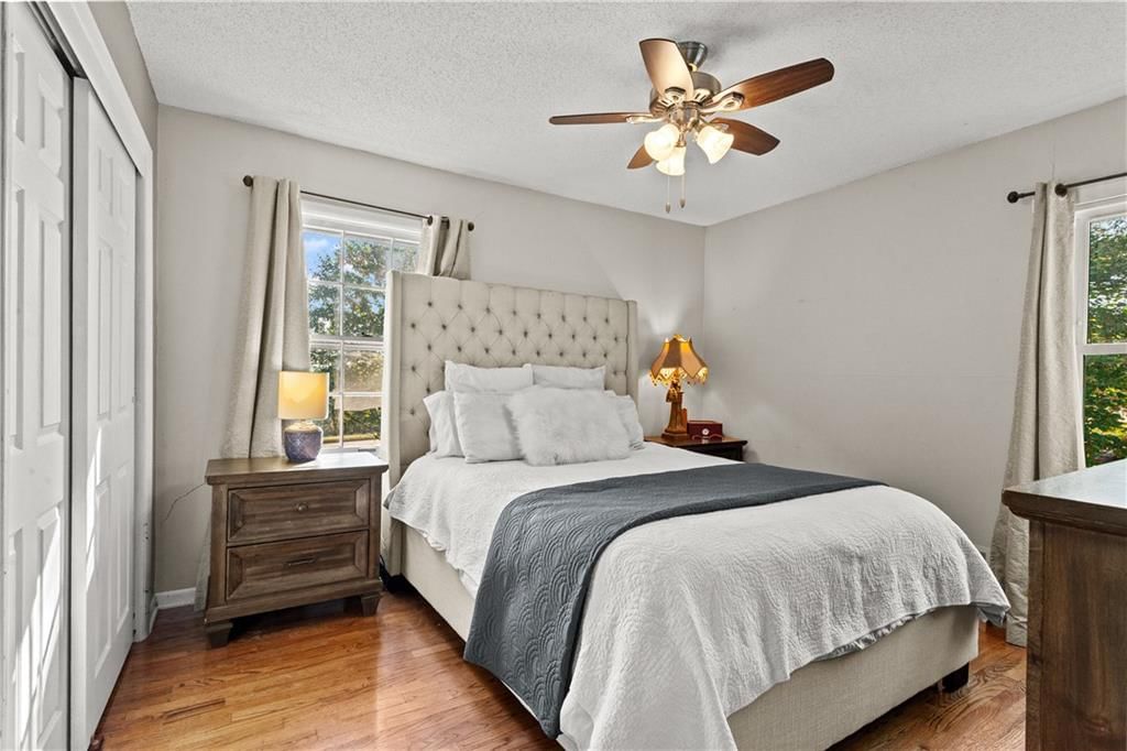 2908 S Broadway Street — photo 13