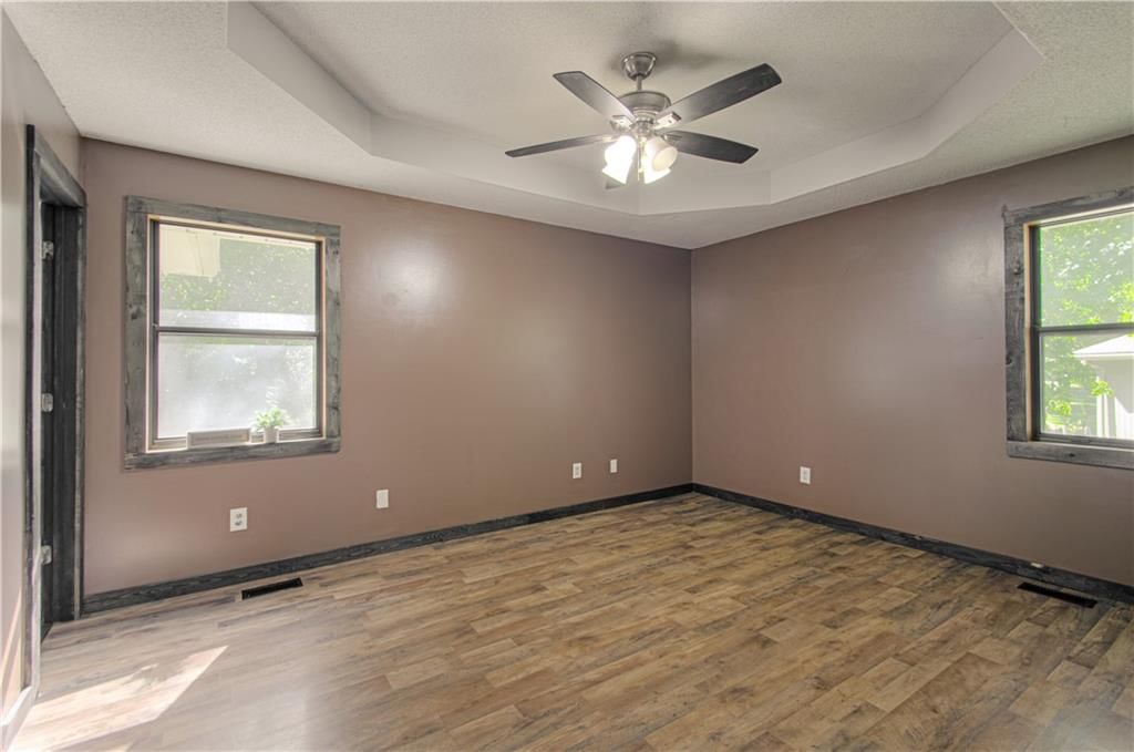416 E Marion Street — photo 12