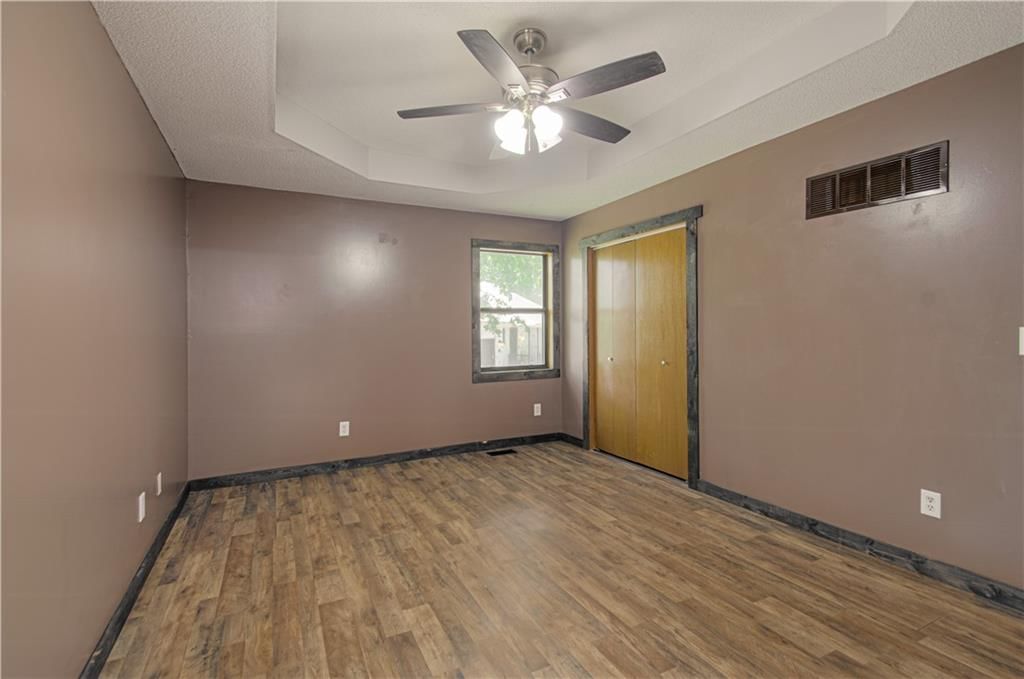 416 E Marion Street — photo 13