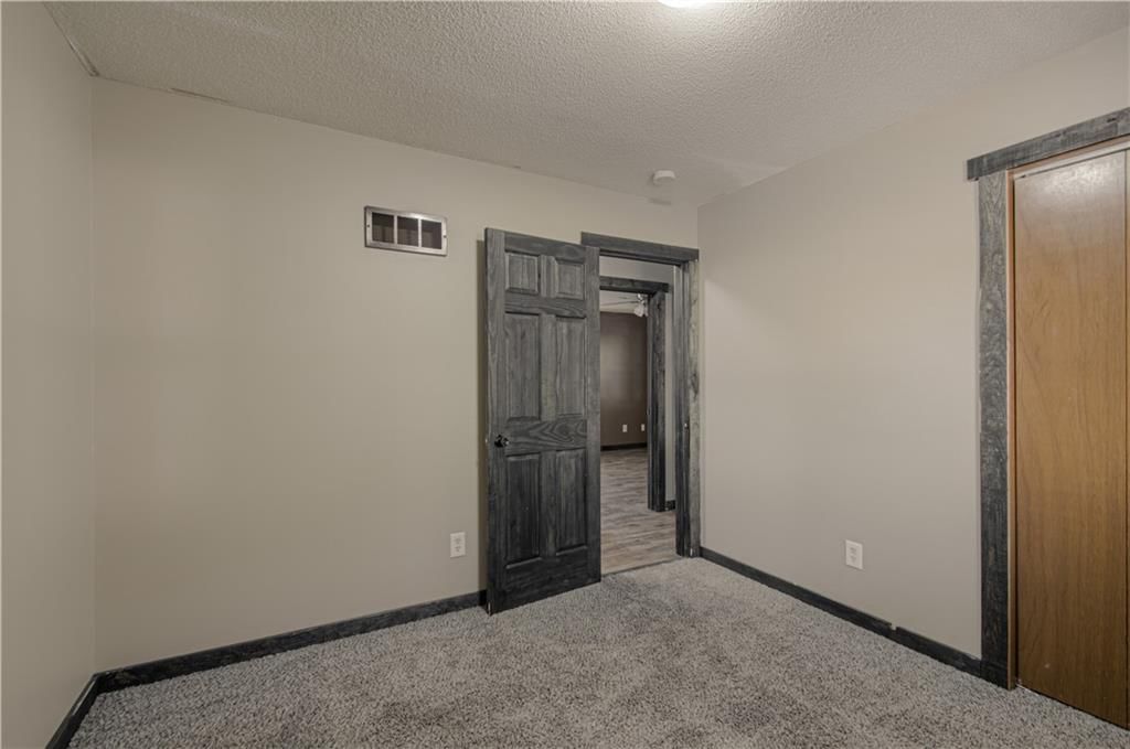 416 E Marion Street — photo 20