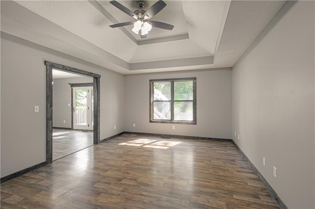 416 E Marion Street — photo 4