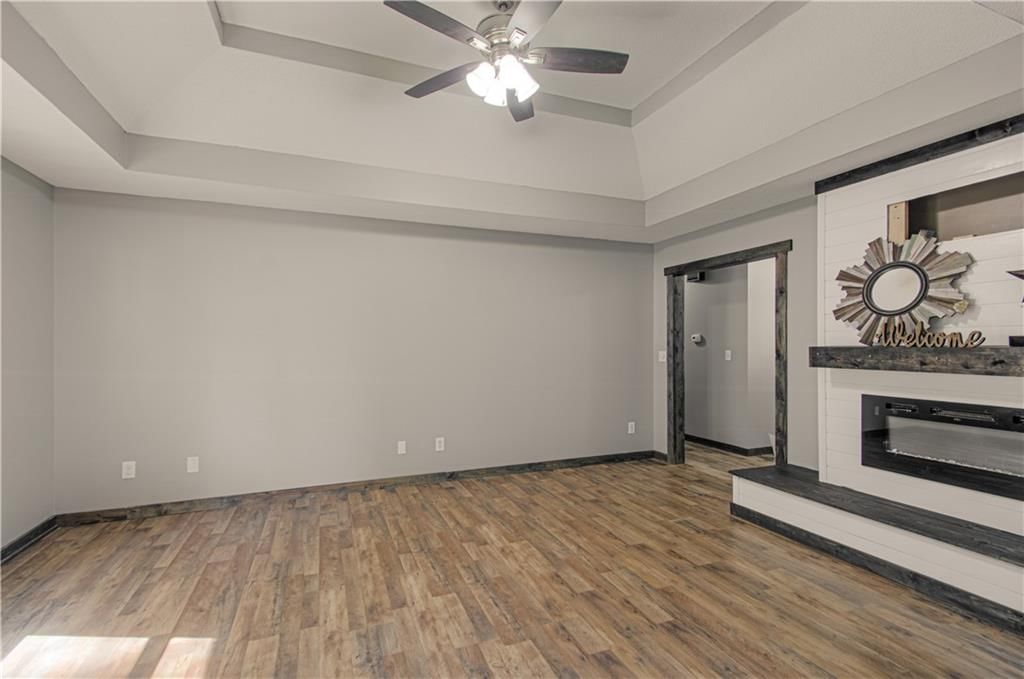 416 E Marion Street — photo 5