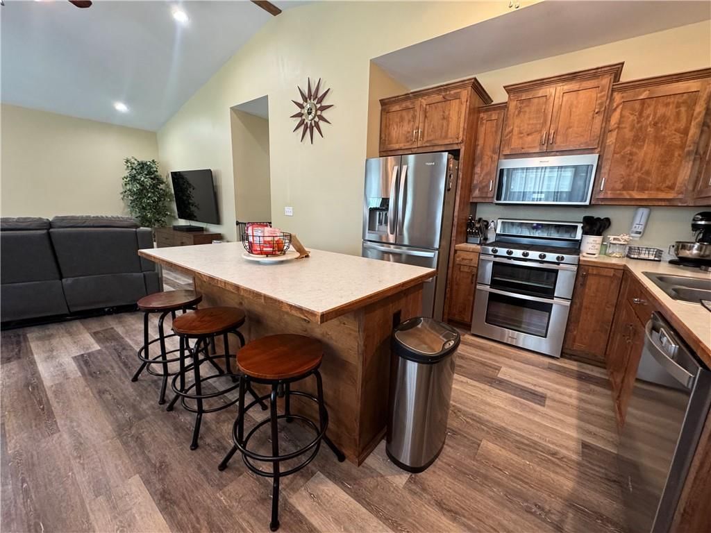 104 S Jefferson Street — photo 15