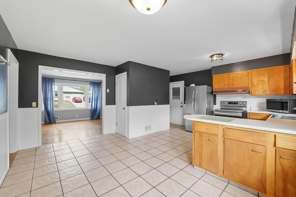 907 SW Lea Drive — photo 8