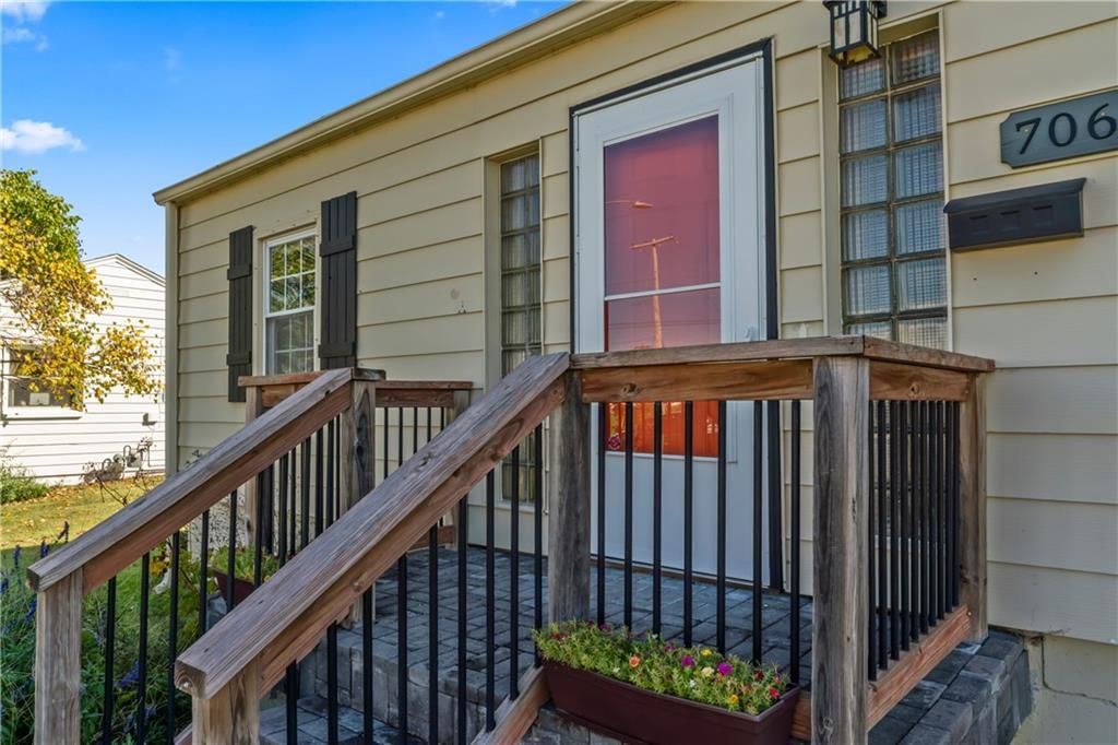 706 S Kansas Avenue — photo 4