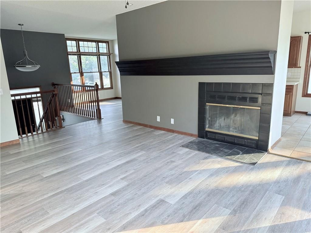 4413 Appletree Court — photo 2