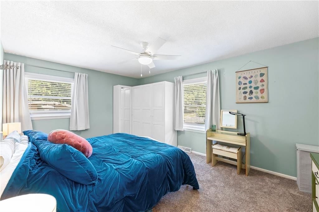 9135 Hayes Drive — photo 17