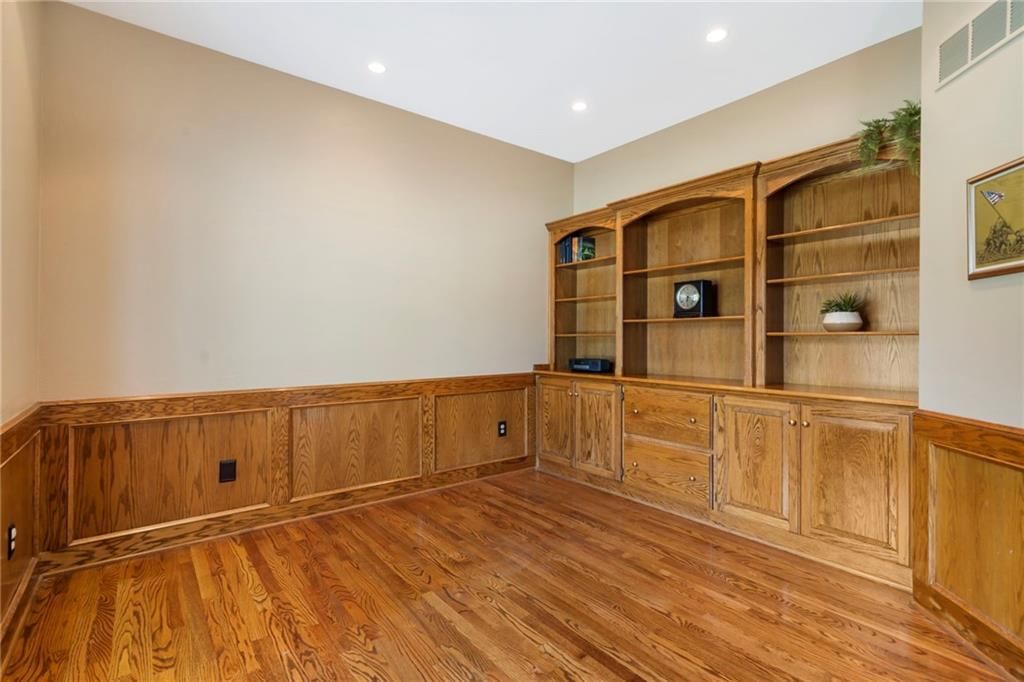 2403 SE 5th Terrace — photo 4