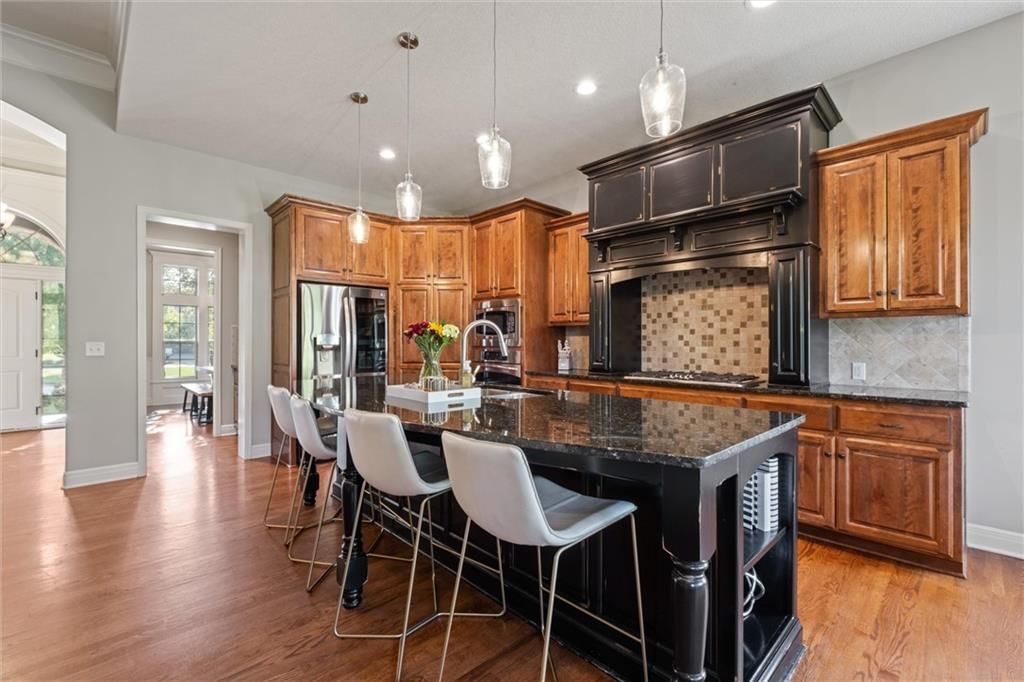 Photo 8 of 44 - 15908 Reeder Street