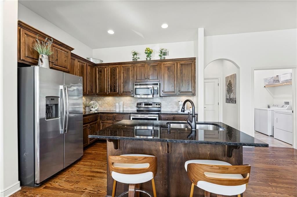 11585 S Bell Court Drive — photo 8