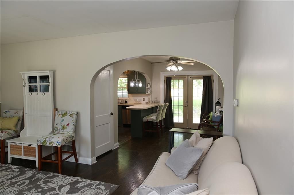 1913 S 39th Street — photo 13