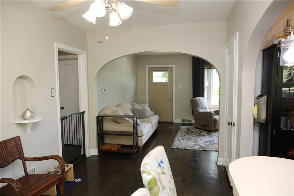 1913 S 39th Street — photo 16